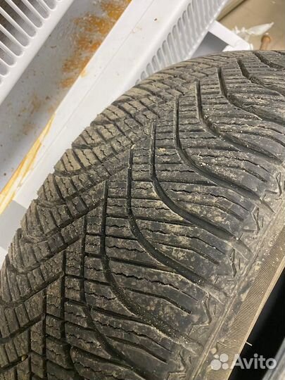 Westlake All Season Z-401 235/55 R19 105W