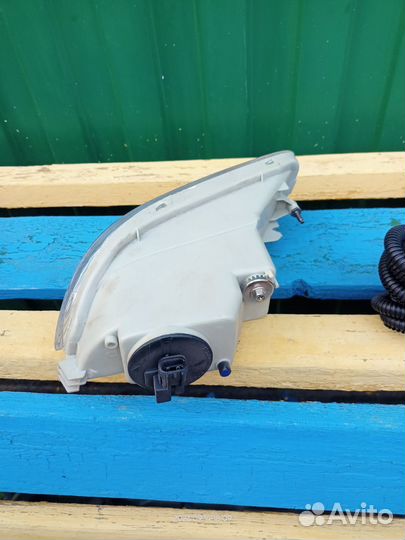 Противотуманные фары Тойота corolla