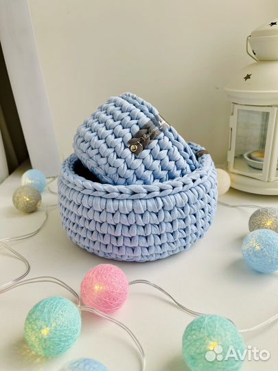 Корзинка вязаная