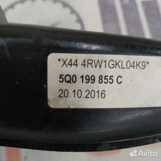 Подушка двигателя Volkswagen Tiguan 2 2018