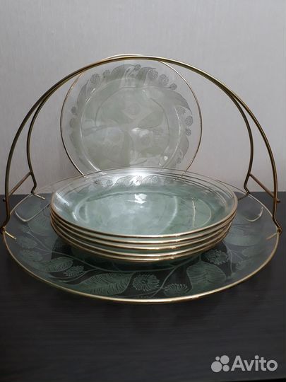 Набор тарелок для торта