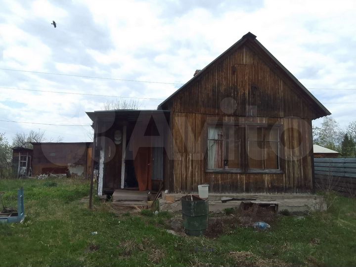 Дача 30 м² на участке 6 сот.