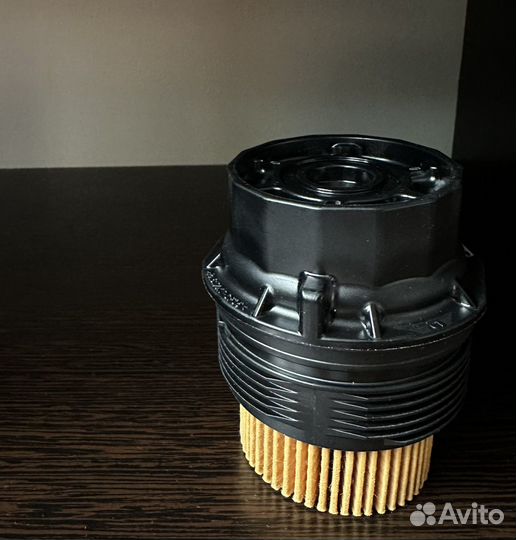 Крышка масляного фильтра Toyota Corolla и фильтр