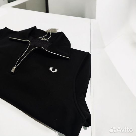 Полузамок fred perry