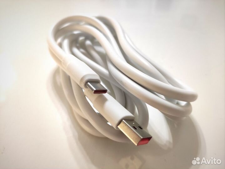 Кабель для зарядки телефона
