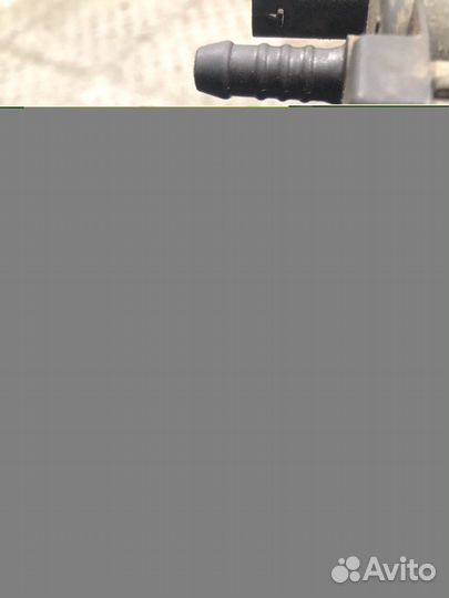 Коллектор впускной (Volkswagen Passat)