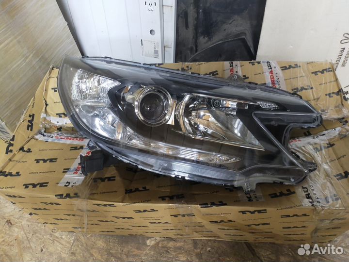 Фара Правая Honda Cr-v (12-15г)
