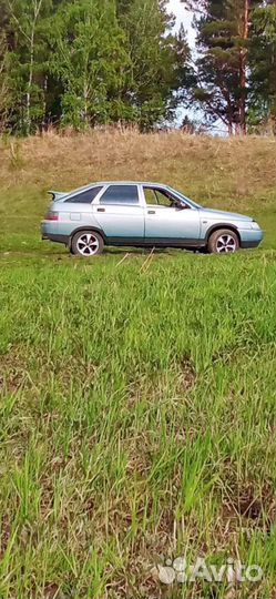 ВАЗ 2112 1.5 МТ, 2002, битый, 265 390 км