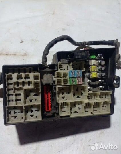 Блок предохранителей Ford Focus 2