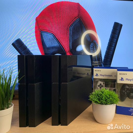 Sony PS4 Black+подписка