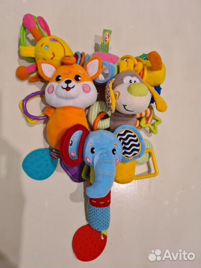 Развивающие игрушки для малышей 