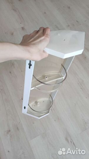 Угловая полка в ванную