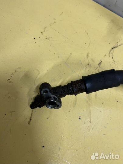 Infiniti QX80 Трубка гидроподвески