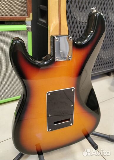 Электрогитара, Мексика Fender Stratocaster SSS