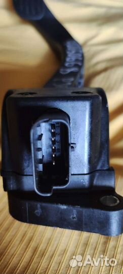 Педаль газа peugeot