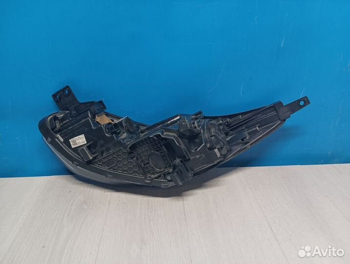 Фара правая Kia Sportage 4 QL 2016