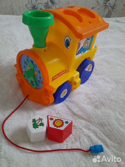 Игрушка паровозик