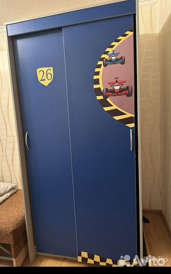 Комплект детской мебели бу