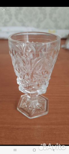 Рюмки на ножке хрустальные