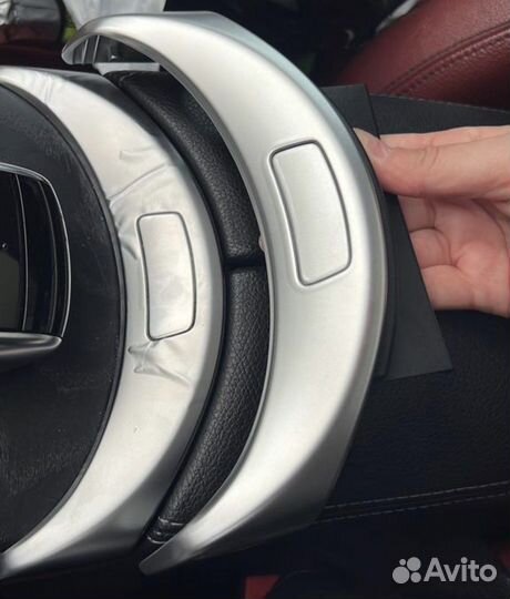 Кнопка открывания бардачка Mercedes W205, X253