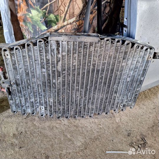 Радиатор кондиционера Audi 100 C4
