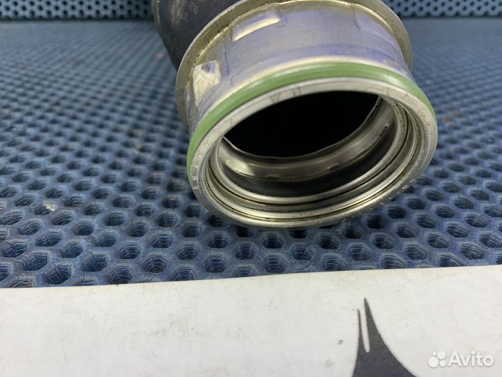 Патрубок турбины интеркулера Tiguan Audi Q3