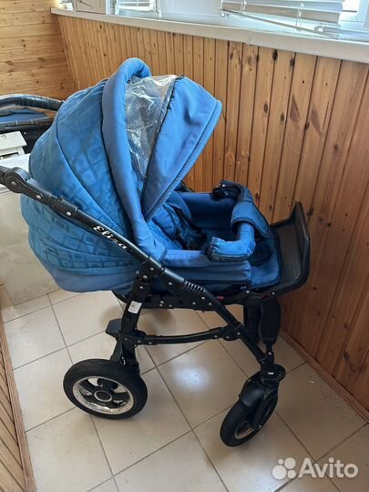 Детская коляска