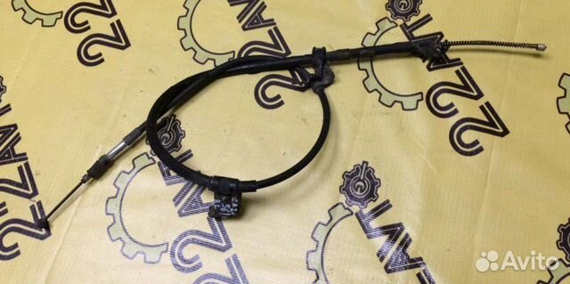 Трос стояночного тормоза задний левый Toyota Rav4