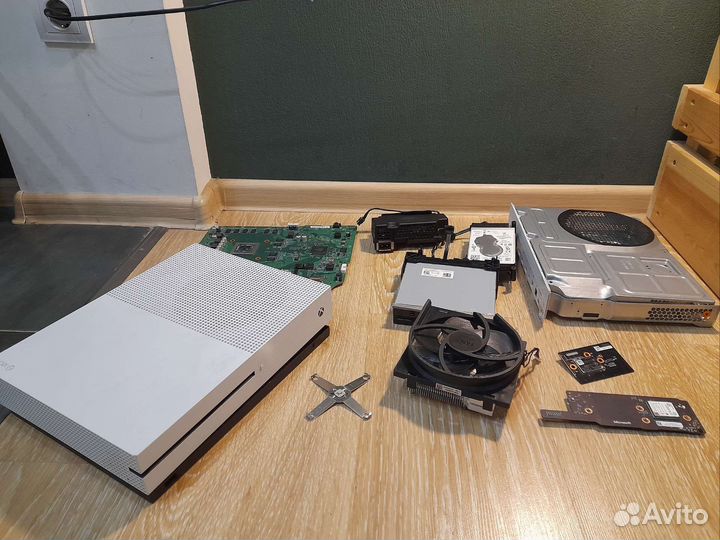 Xbox one s 1tb разбор