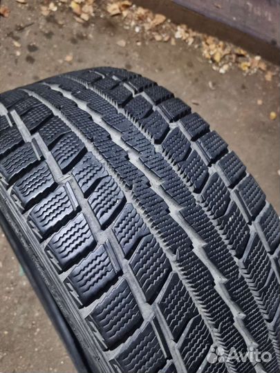 Dunlop Graspic DS2 215/45 R17 87Q