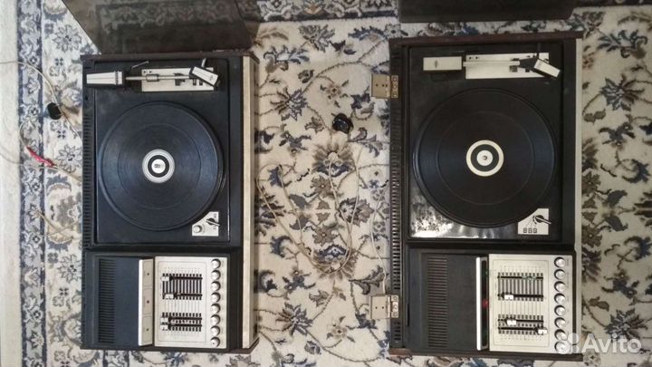 Проигрыватель винила СССР электрофон