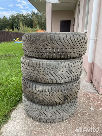 Continental ContiIceContact 4x4 225/65 R17