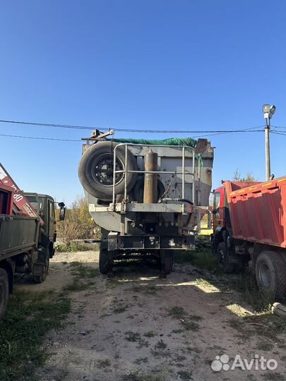 Полуприцеп самосвальный Grunwald 9453-0000010-50, 2013