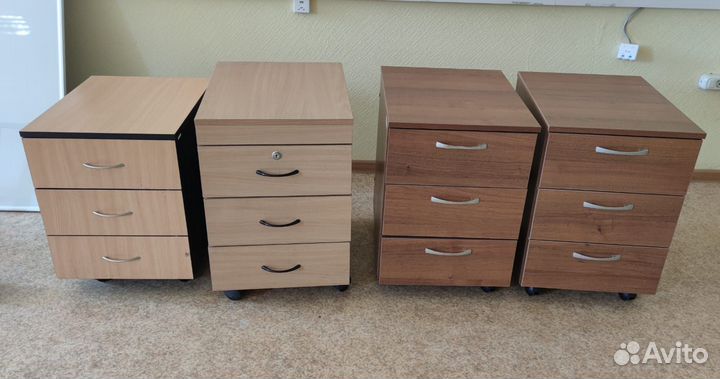 Тумбочка офисная выкатная