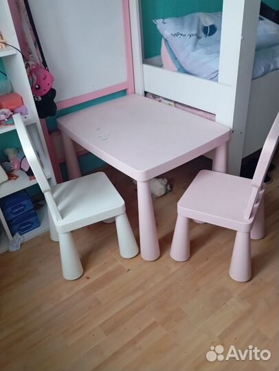 Стол со стульями бу