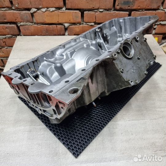 Поддон двигателя BMW E60, E61 - N54B30A