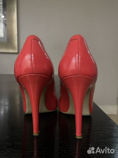 Туфли женские 39 размер