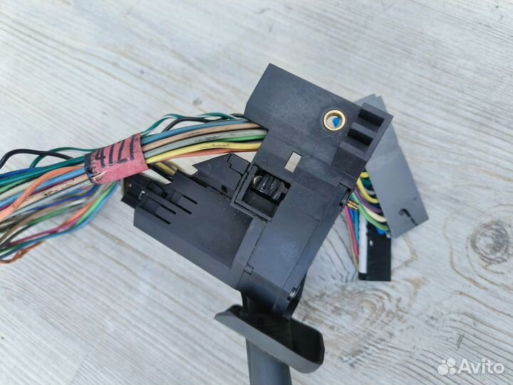 Подрулевой переключатель Chevrolet Blazer S15