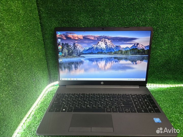 Новый ноутбук HP для работы офисе #99238