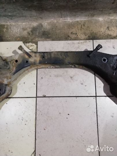 Балка переднего моста BMW 5 E34