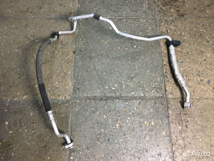 Трубка кондиционера Volkswagen Tiguan 08-17