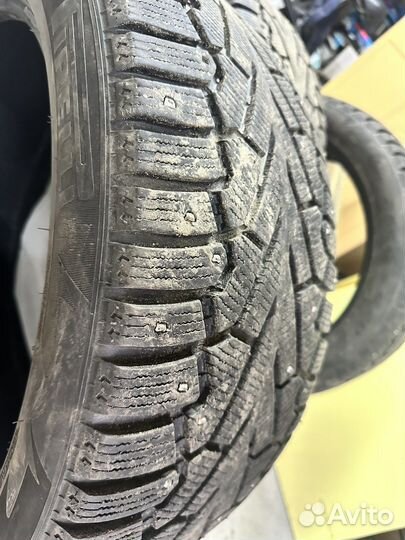 Pirelli Ice Zero 265/45 R20