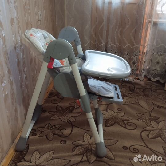 Стульчик для кормления