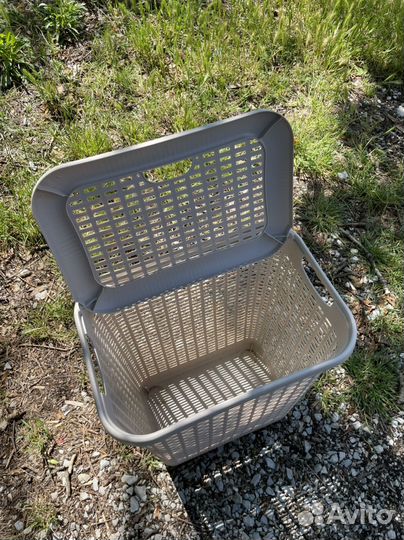 Корзина плетеная для белья