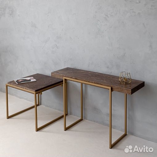 Интерьерная консоль