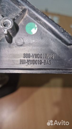 Зеркало правое механическое на WV Passat B3, B4