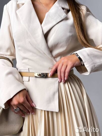 Стильное платье