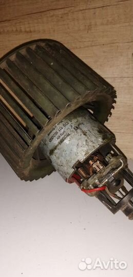 Мотор отопителя Audi100/C4