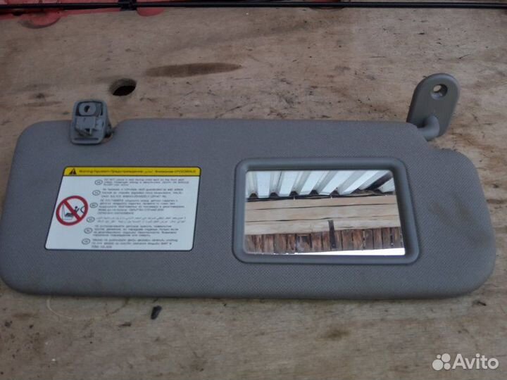 Козырек солнцезащитный передний правый Hyundai