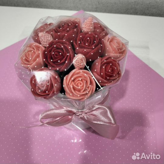 Сладкий букет из шоколада